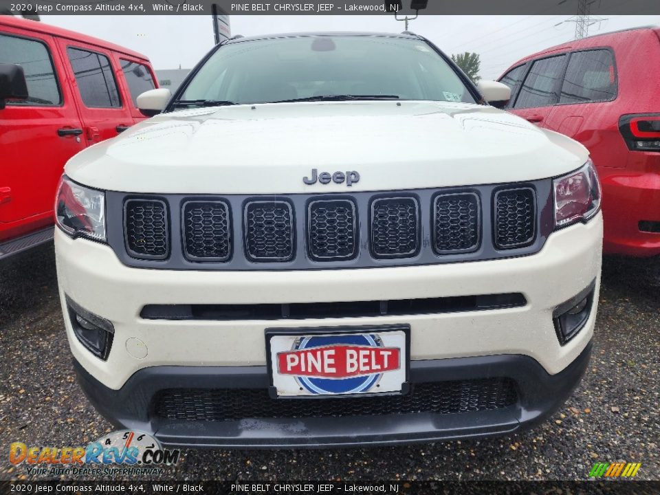 2020 Jeep Compass Altitude 4x4 White / Black Photo #2