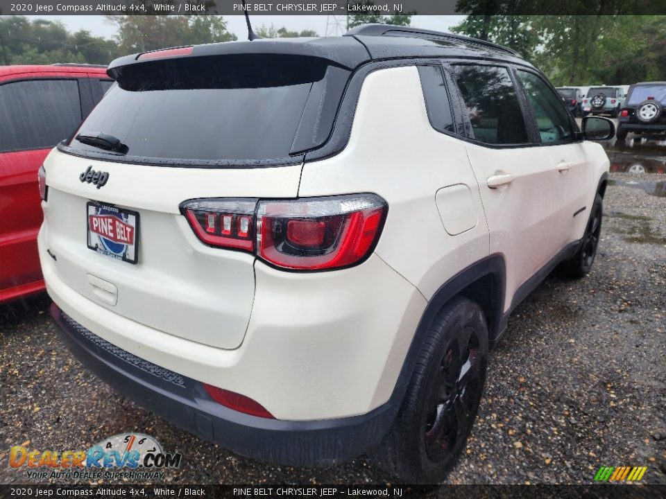 2020 Jeep Compass Altitude 4x4 White / Black Photo #3