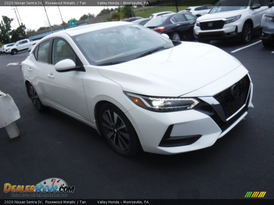 Front 3/4 View of 2020 Nissan Sentra SV Photo #4