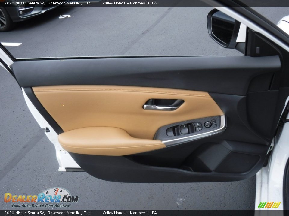 Door Panel of 2020 Nissan Sentra SV Photo #9
