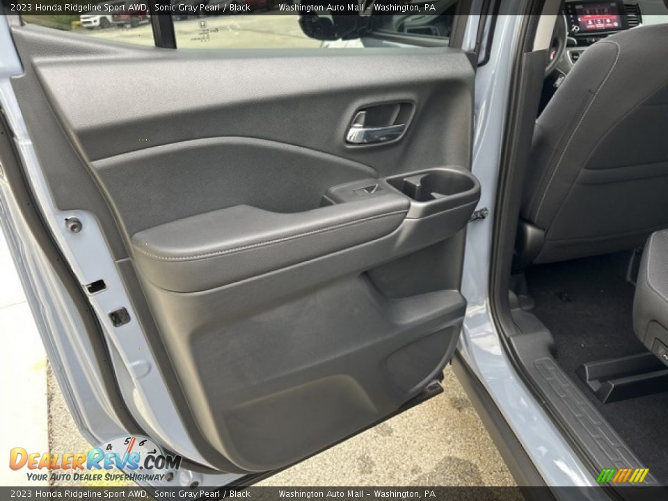 Door Panel of 2023 Honda Ridgeline Sport AWD Photo #21