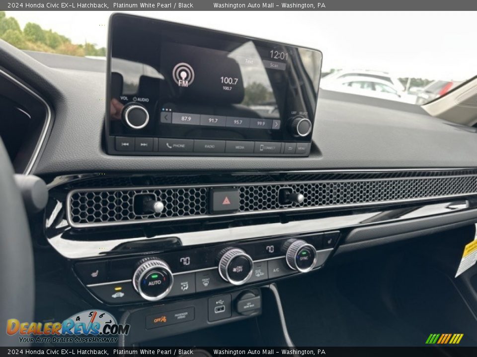 Dashboard of 2024 Honda Civic EX-L Hatchback Photo #5