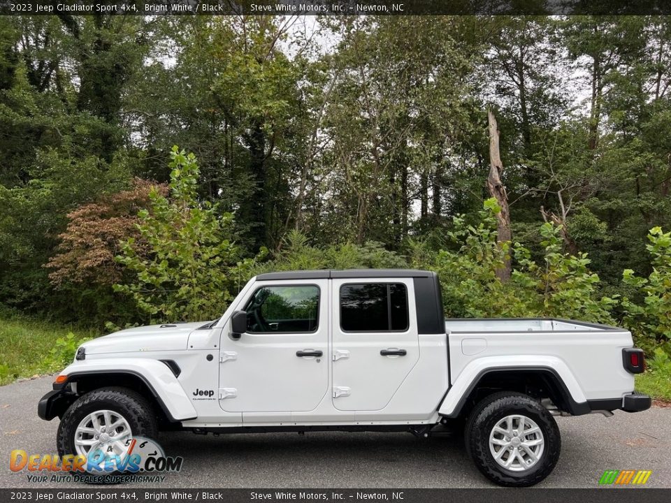 Bright White 2023 Jeep Gladiator Sport 4x4 Photo #1