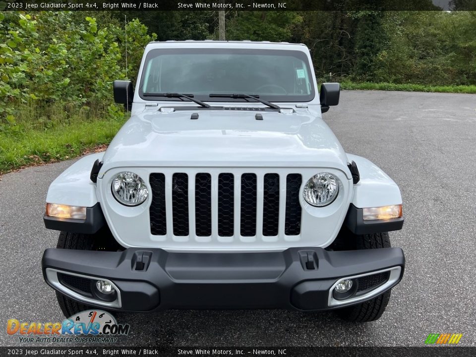 2023 Jeep Gladiator Sport 4x4 Bright White / Black Photo #3