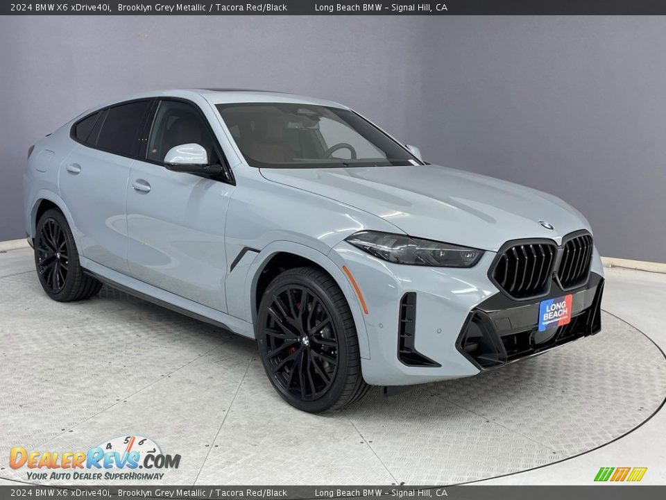 Front 3/4 View of 2024 BMW X6 xDrive40i Photo #27