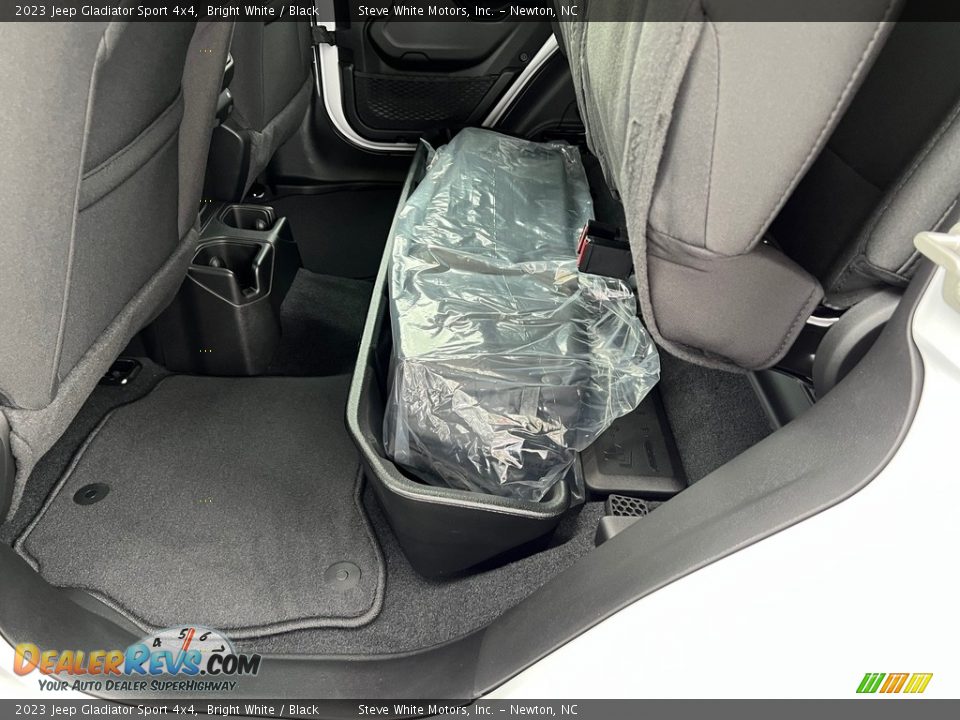 Rear Seat of 2023 Jeep Gladiator Sport 4x4 Photo #16