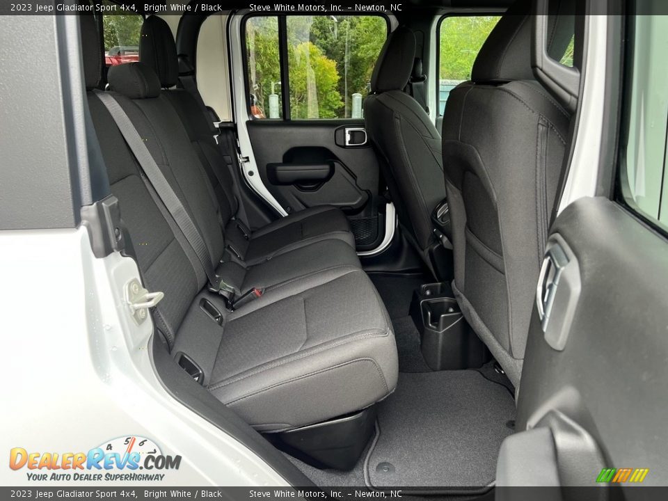 Rear Seat of 2023 Jeep Gladiator Sport 4x4 Photo #17