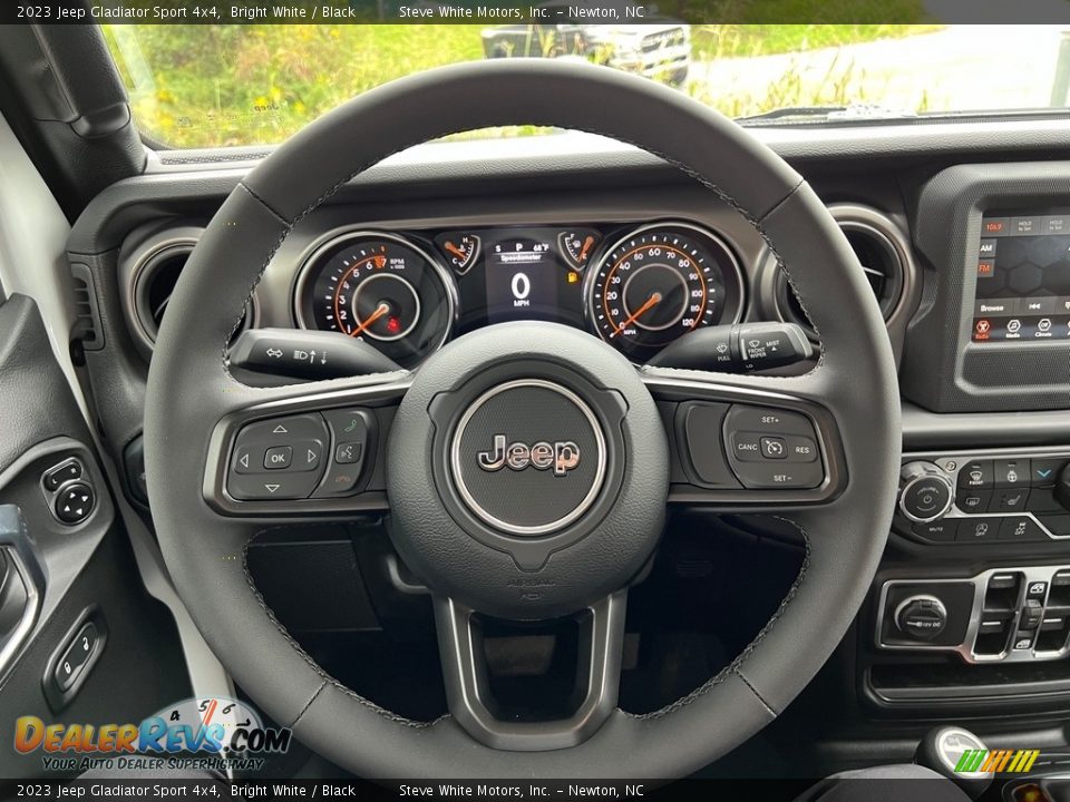 2023 Jeep Gladiator Sport 4x4 Steering Wheel Photo #19