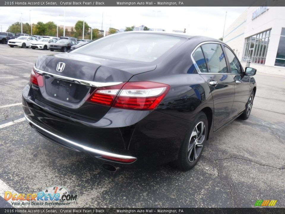 2016 Honda Accord LX Sedan Crystal Black Pearl / Black Photo #13