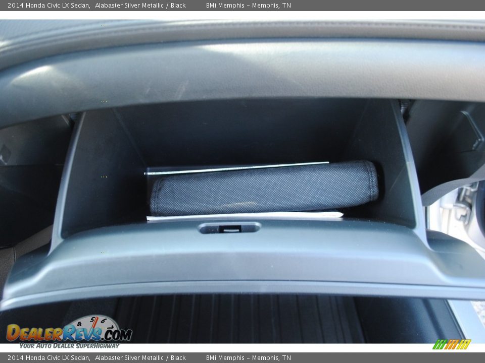 2014 Honda Civic LX Sedan Alabaster Silver Metallic / Black Photo #26