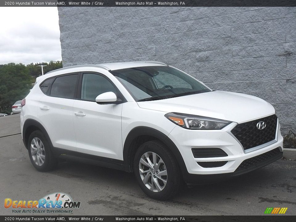 Front 3/4 View of 2020 Hyundai Tucson Value AWD Photo #1