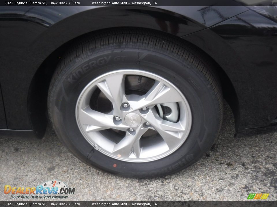 2023 Hyundai Elantra SE Wheel Photo #3