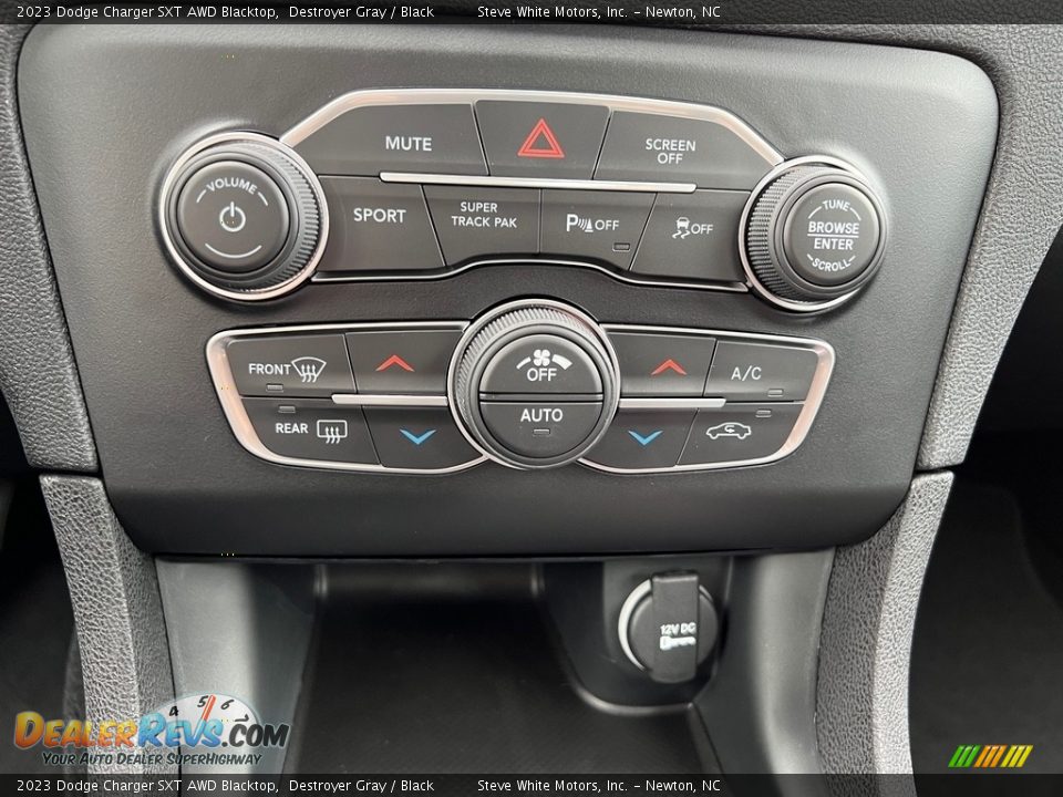 Controls of 2023 Dodge Charger SXT AWD Blacktop Photo #25