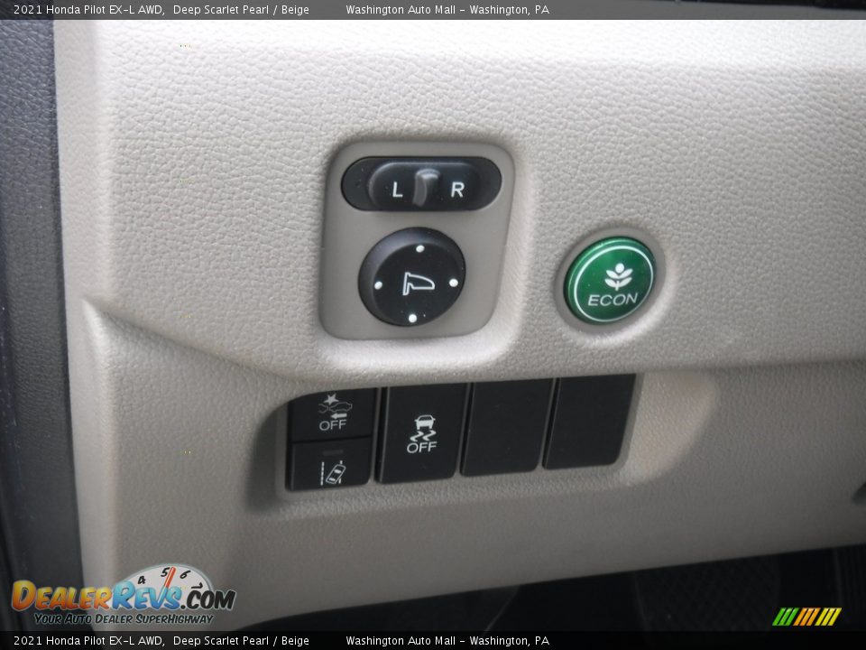 Controls of 2021 Honda Pilot EX-L AWD Photo #19
