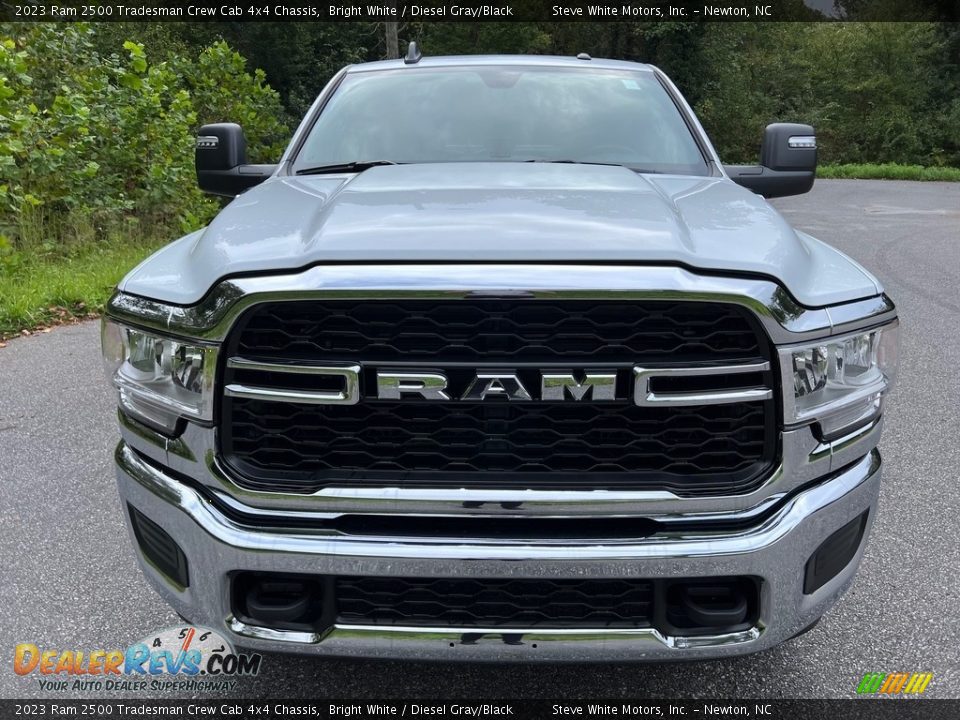 2023 Ram 2500 Tradesman Crew Cab 4x4 Chassis Bright White / Diesel Gray/Black Photo #3