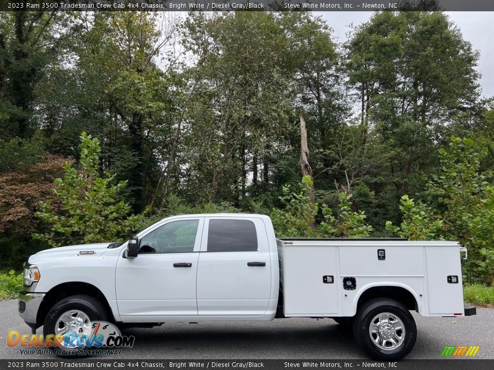 2023 Ram 3500 Tradesman Crew Cab 4x4 Chassis Bright White / Diesel Gray/Black Photo #1