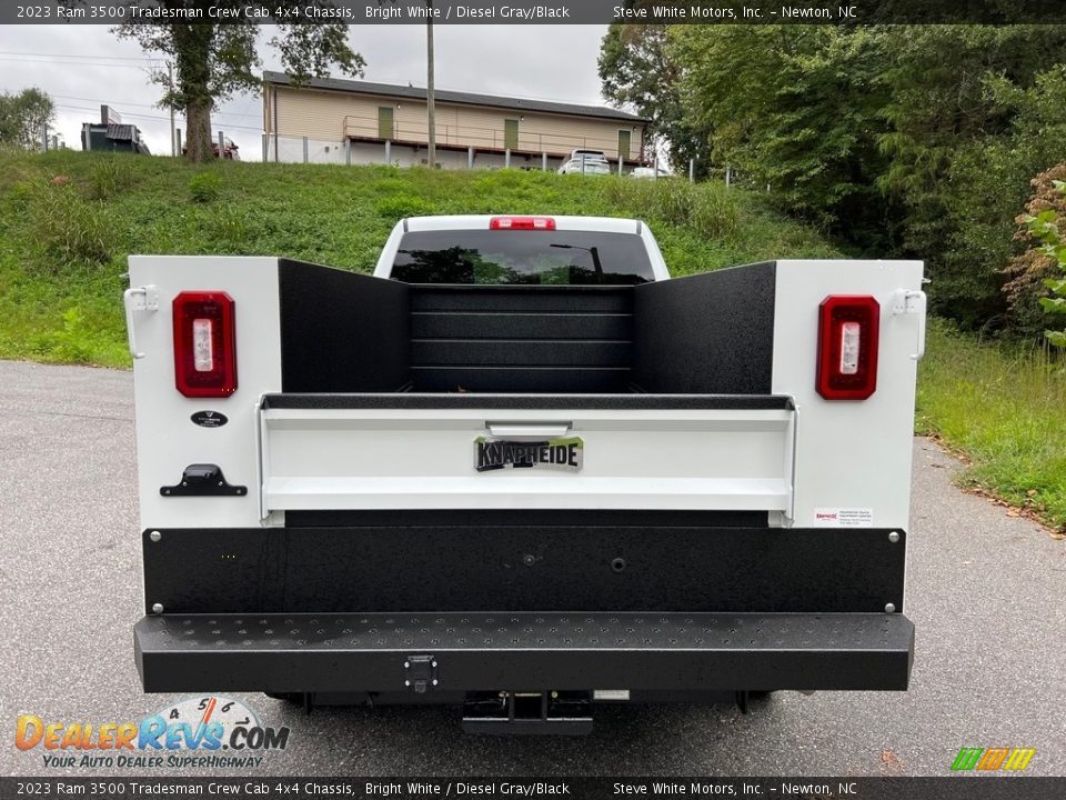 2023 Ram 3500 Tradesman Crew Cab 4x4 Chassis Bright White / Diesel Gray/Black Photo #8