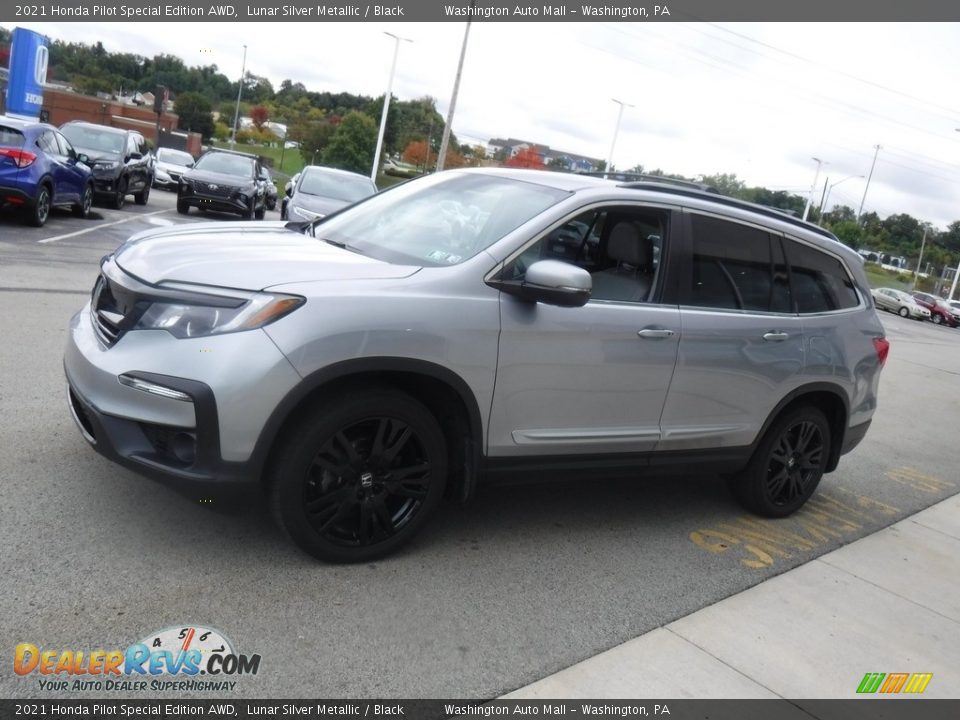 2021 Honda Pilot Special Edition AWD Lunar Silver Metallic / Black Photo #17