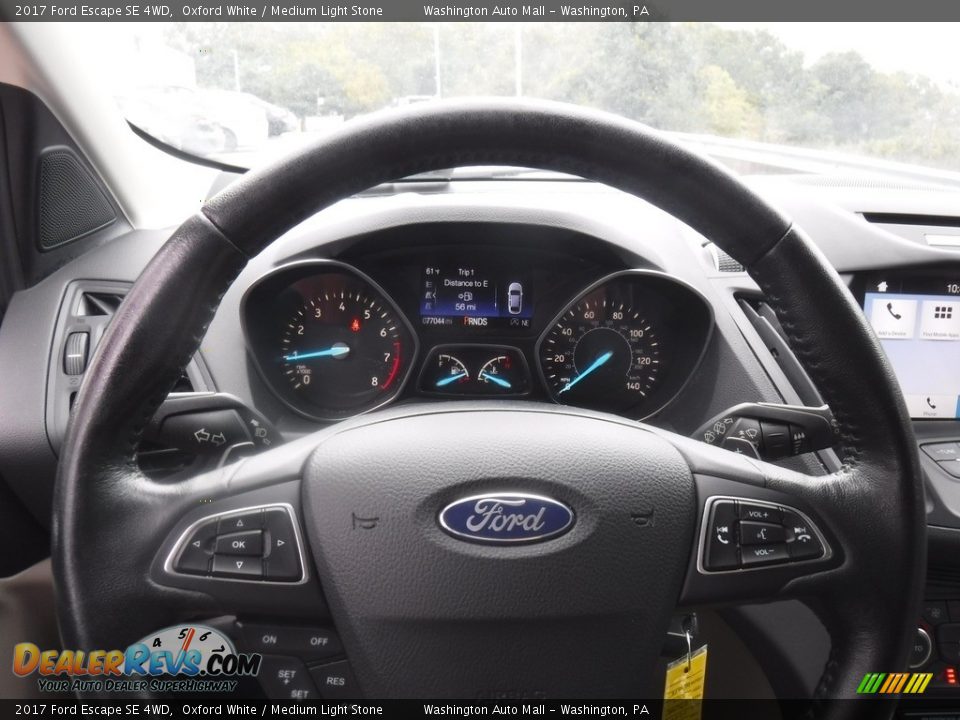 2017 Ford Escape SE 4WD Oxford White / Medium Light Stone Photo #28