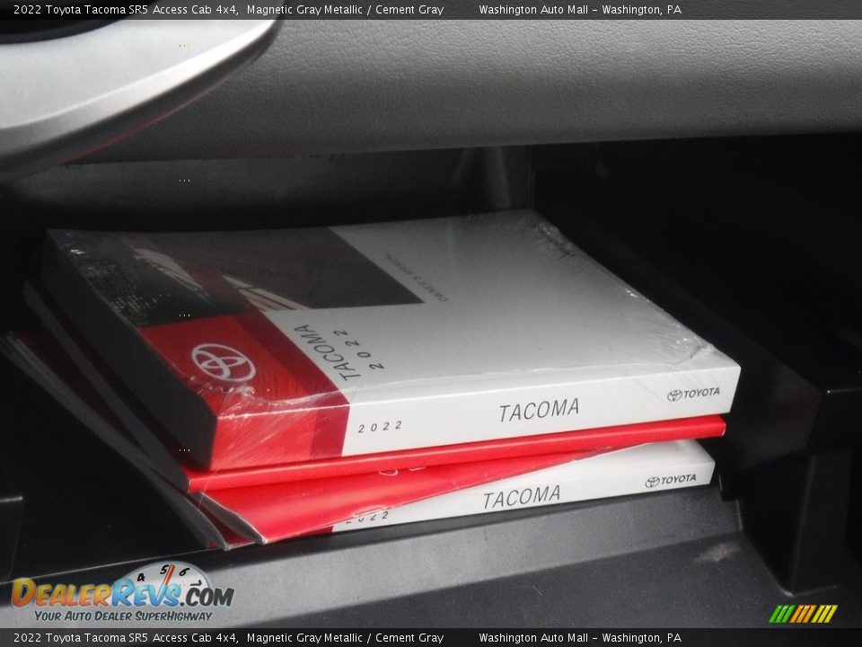 2022 Toyota Tacoma SR5 Access Cab 4x4 Magnetic Gray Metallic / Cement Gray Photo #32