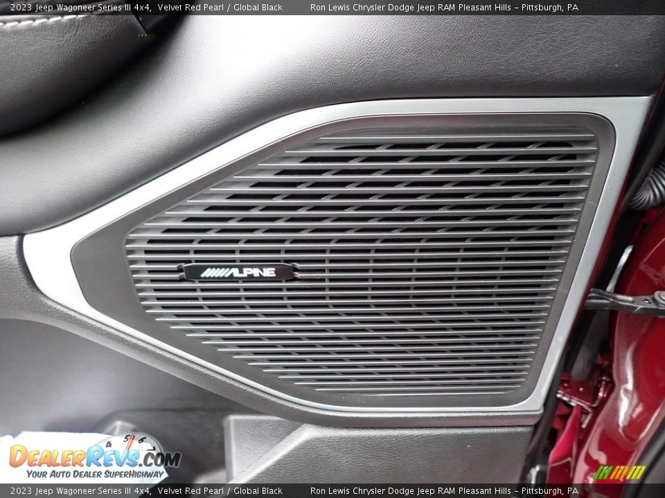 Audio System of 2023 Jeep Wagoneer Series III 4x4 Photo #16