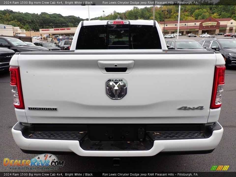 2024 Ram 1500 Big Horn Crew Cab 4x4 Bright White / Black Photo #4