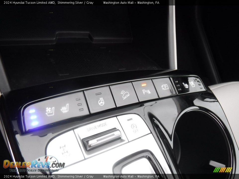 2024 Hyundai Tucson Limited AWD Shimmering Silver / Gray Photo #17
