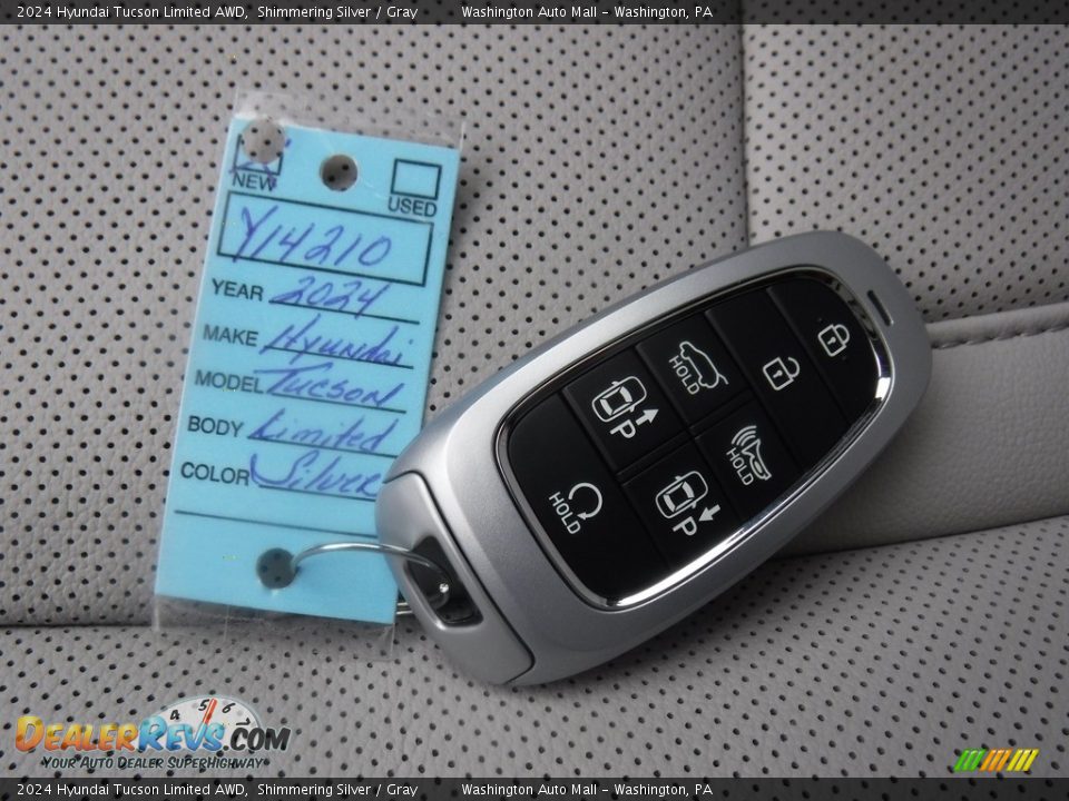 2024 Hyundai Tucson Limited AWD Shimmering Silver / Gray Photo #33