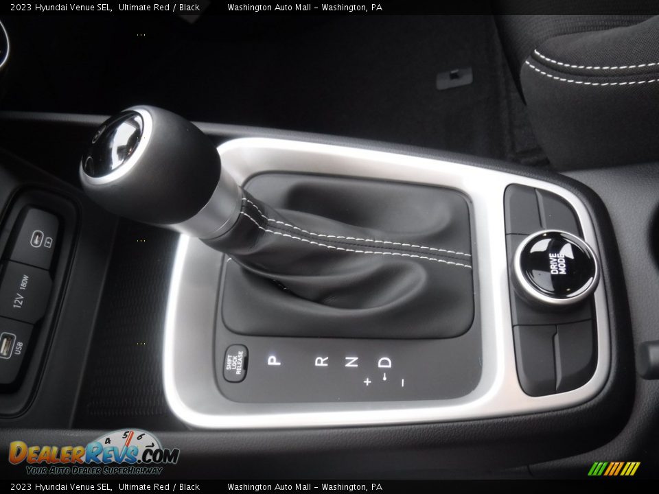 2023 Hyundai Venue SEL Shifter Photo #13