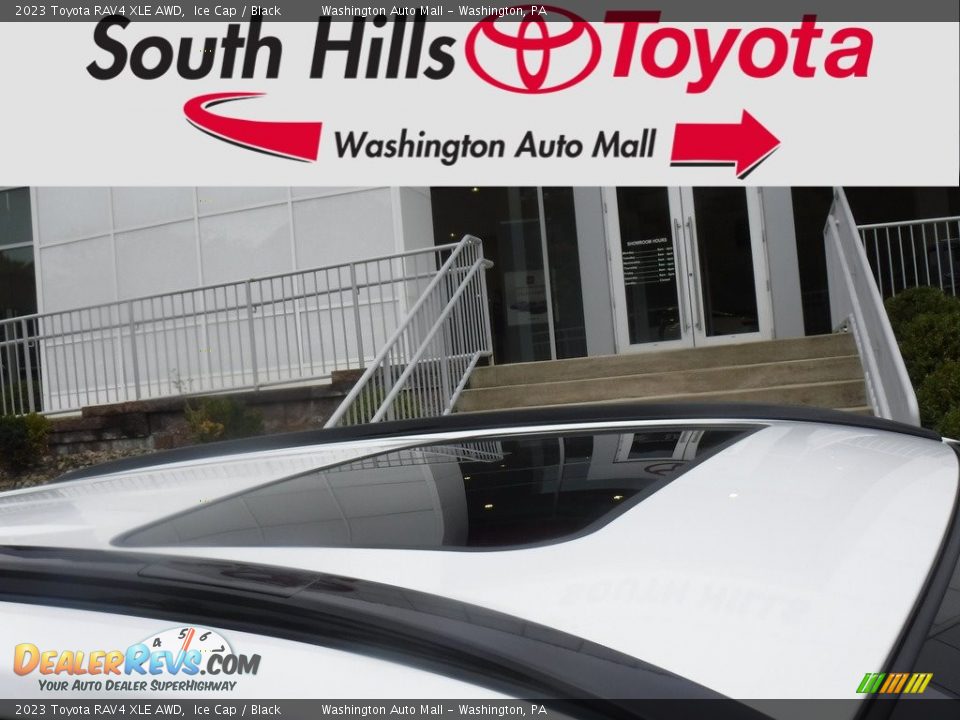 2023 Toyota RAV4 XLE AWD Ice Cap / Black Photo #3