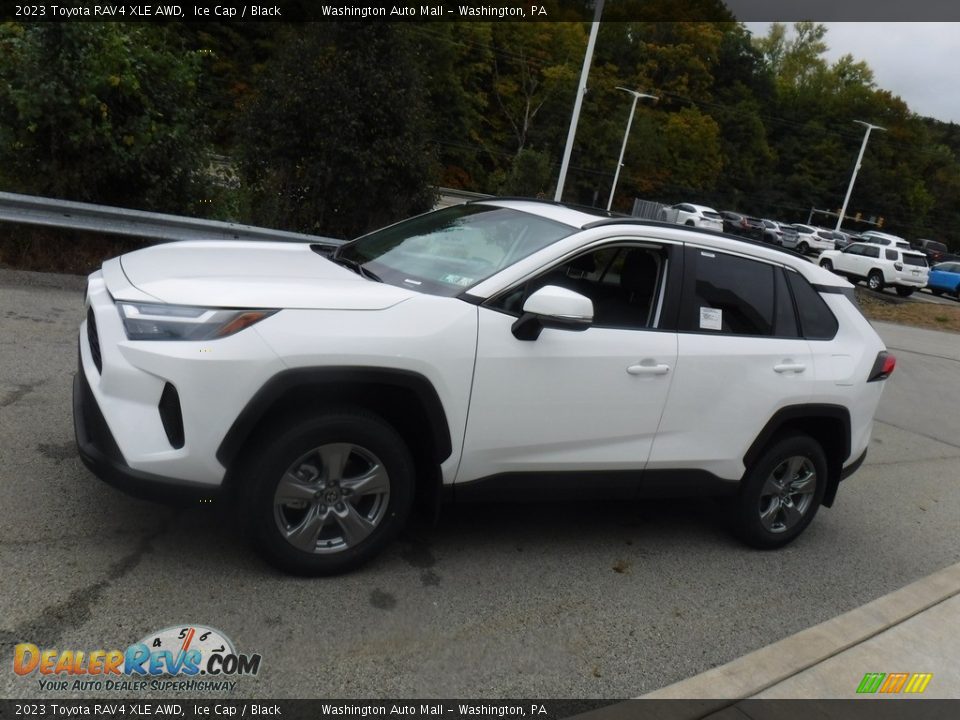 2023 Toyota RAV4 XLE AWD Ice Cap / Black Photo #7