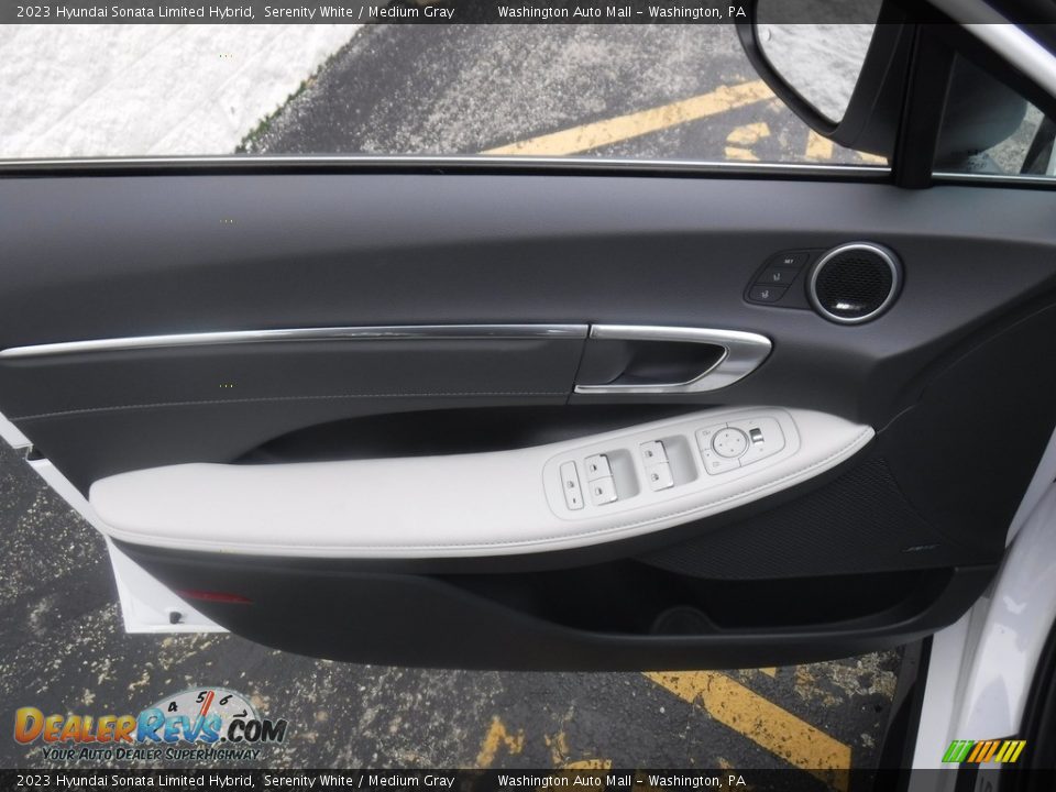Door Panel of 2023 Hyundai Sonata Limited Hybrid Photo #9