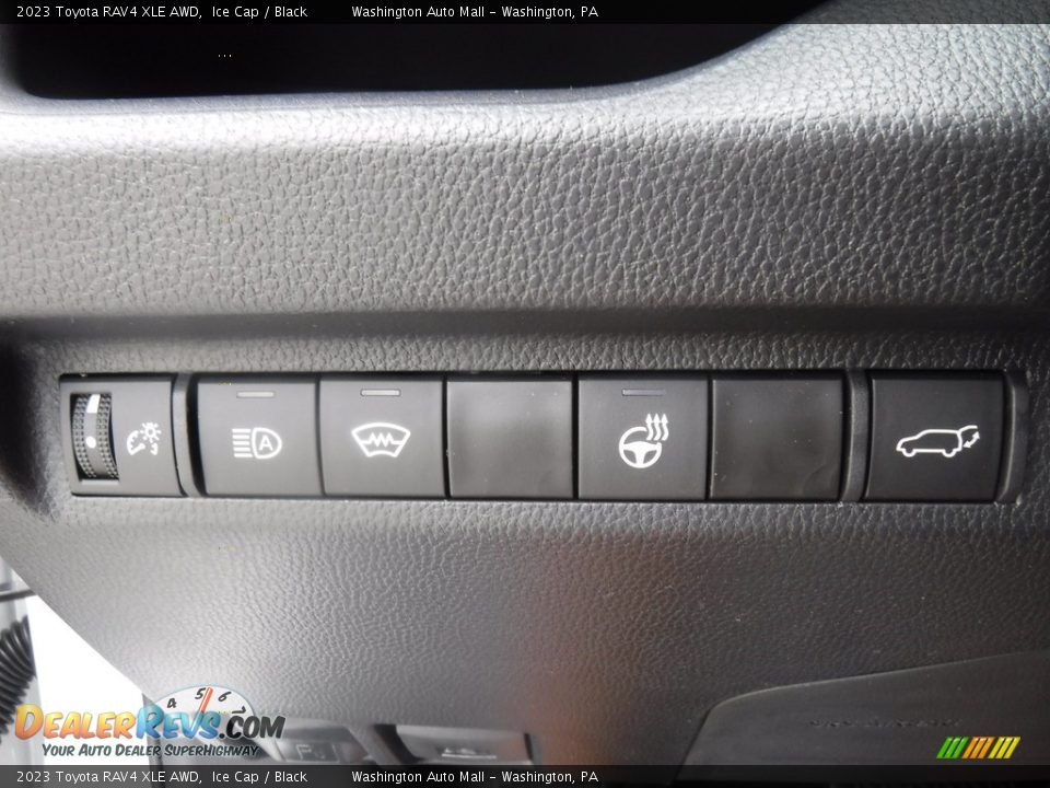 2023 Toyota RAV4 XLE AWD Ice Cap / Black Photo #16