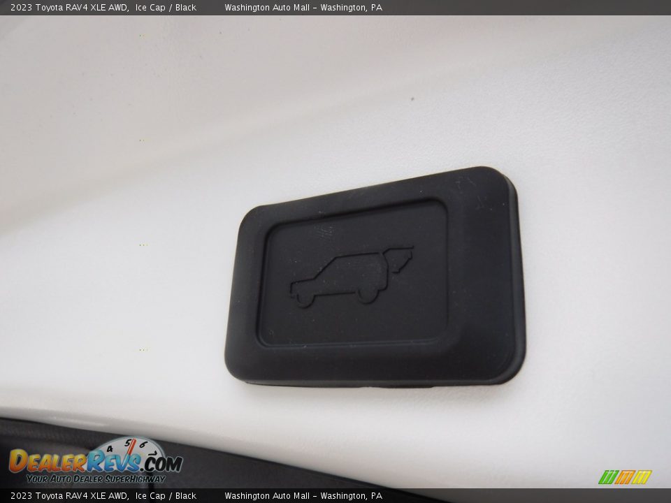 2023 Toyota RAV4 XLE AWD Ice Cap / Black Photo #34