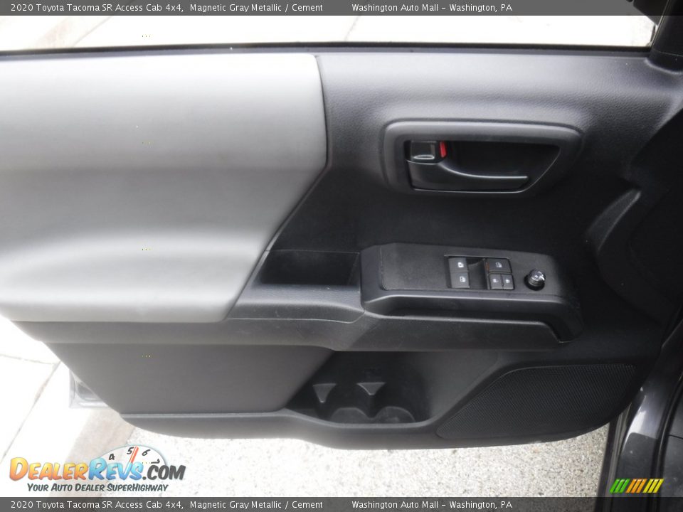 Door Panel of 2020 Toyota Tacoma SR Access Cab 4x4 Photo #13