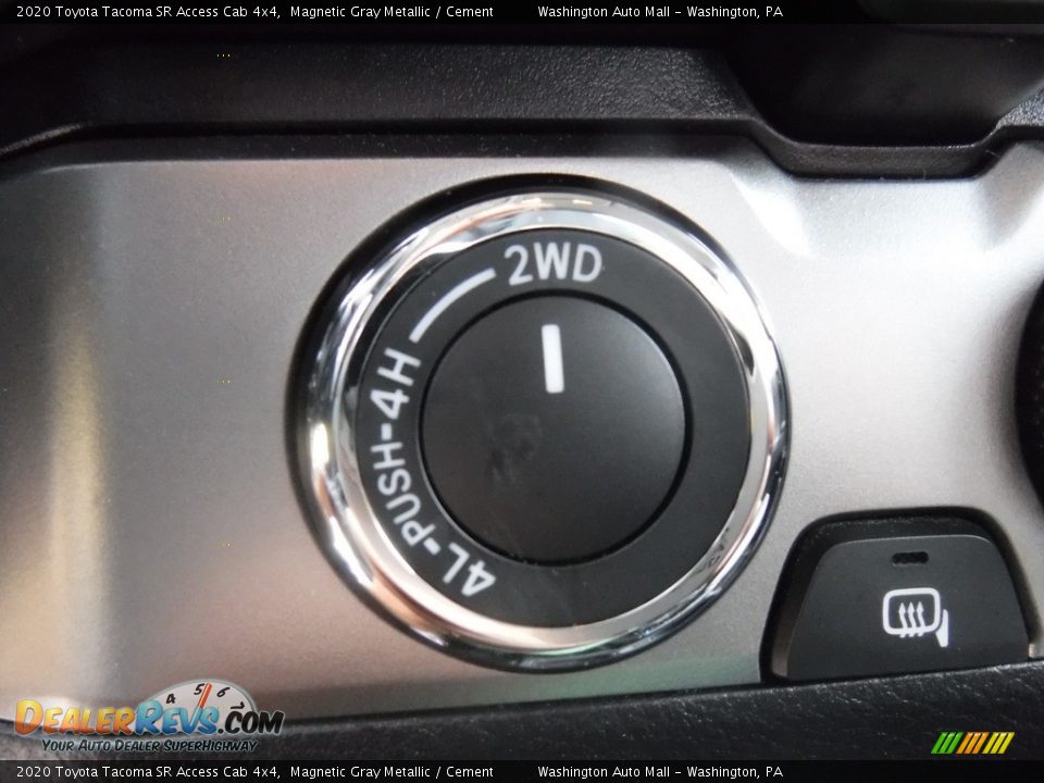 Controls of 2020 Toyota Tacoma SR Access Cab 4x4 Photo #19