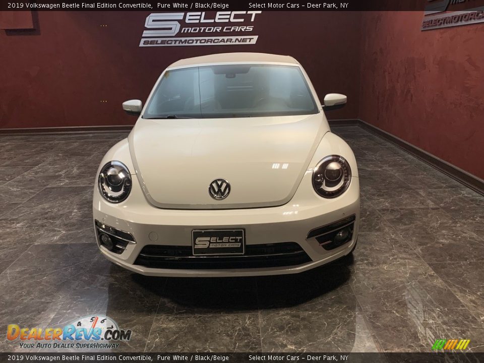 2019 Volkswagen Beetle Final Edition Convertible Pure White / Black/Beige Photo #2