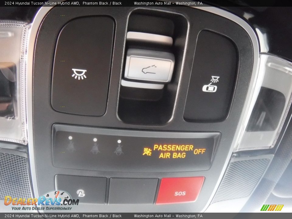 Controls of 2024 Hyundai Tucson N-Line Hybrid AWD Photo #25