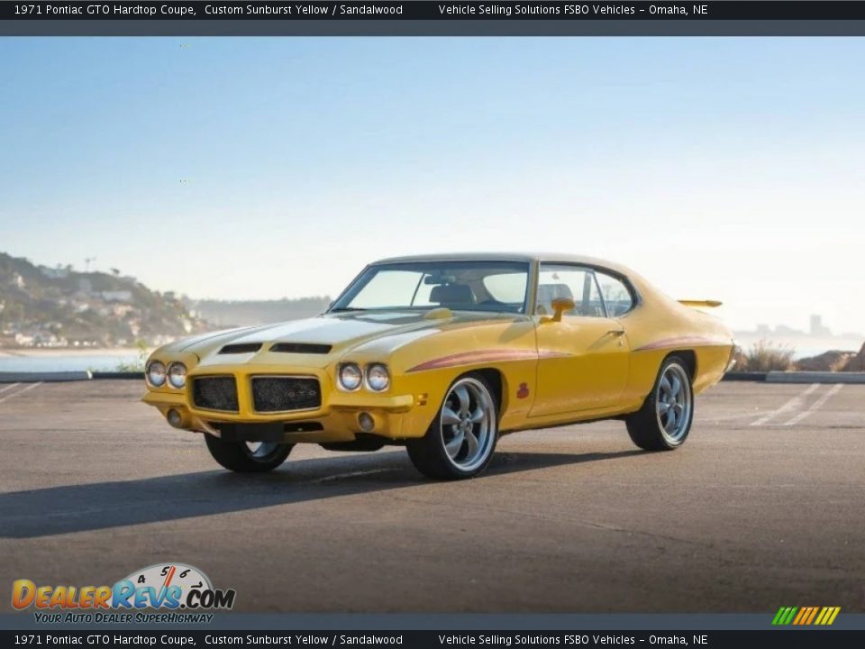 1971 Pontiac GTO Hardtop Coupe Custom Sunburst Yellow / Sandalwood Photo #1