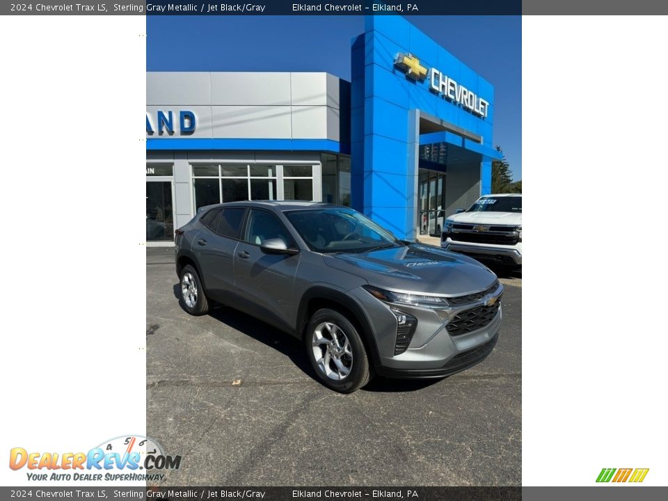 Sterling Gray Metallic 2024 Chevrolet Trax LS Photo #4