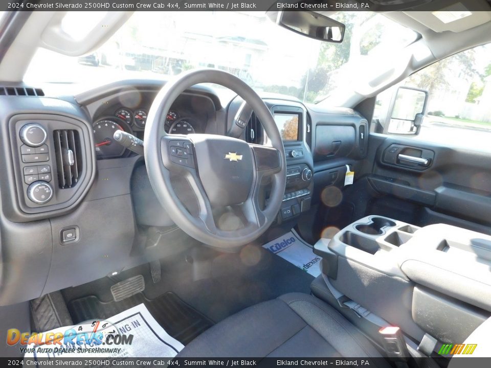 2024 Chevrolet Silverado 2500HD Custom Crew Cab 4x4 Summit White / Jet Black Photo #22