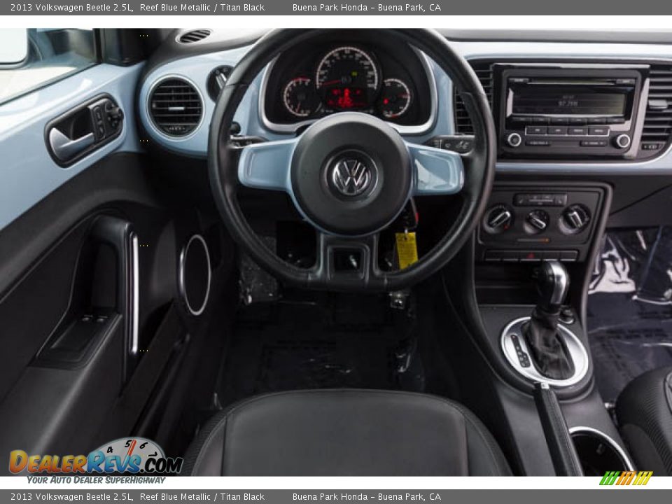 Dashboard of 2013 Volkswagen Beetle 2.5L Photo #5