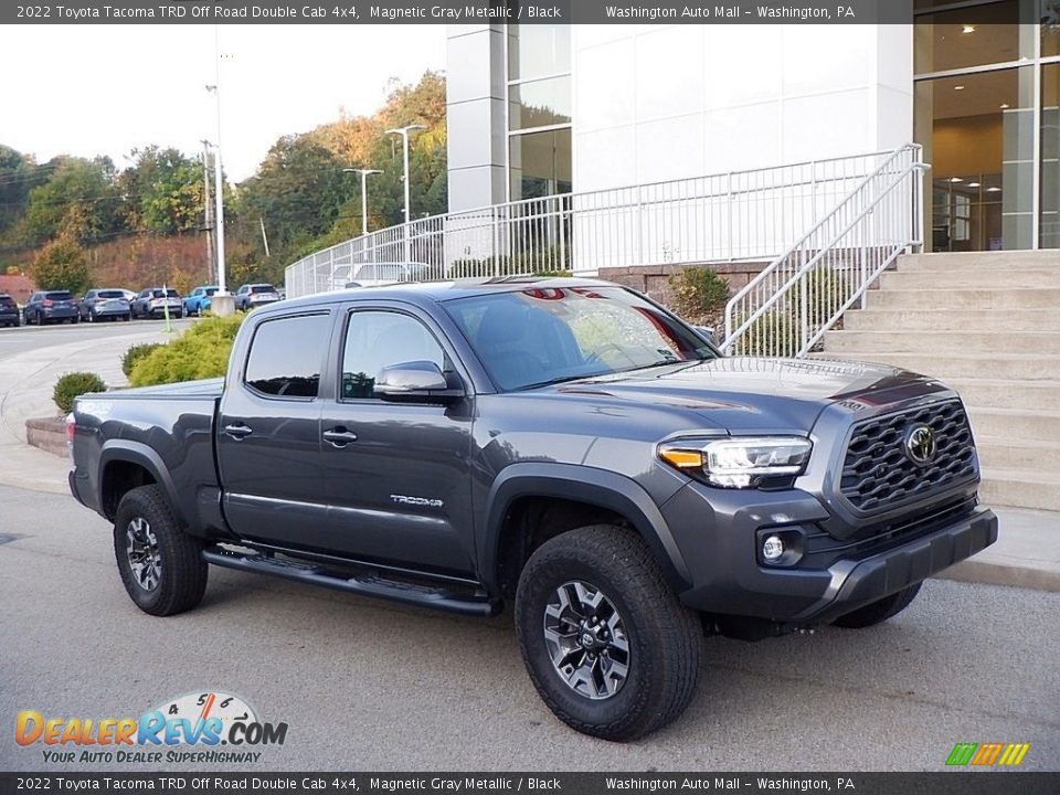 Front 3/4 View of 2022 Toyota Tacoma TRD Off Road Double Cab 4x4 Photo #1