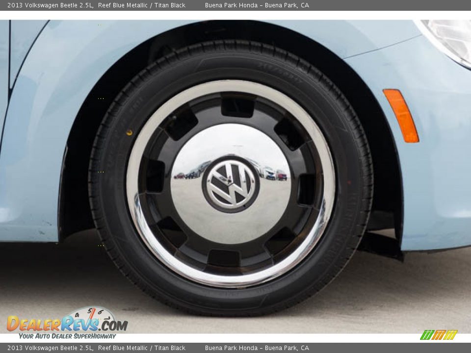2013 Volkswagen Beetle 2.5L Wheel Photo #28