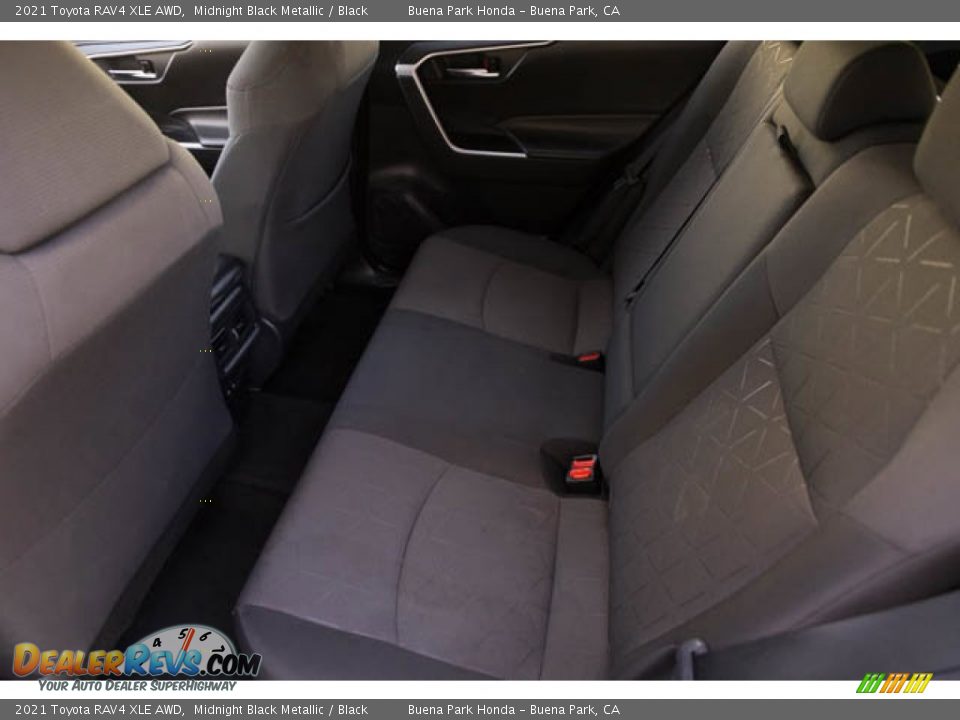 2021 Toyota RAV4 XLE AWD Midnight Black Metallic / Black Photo #4