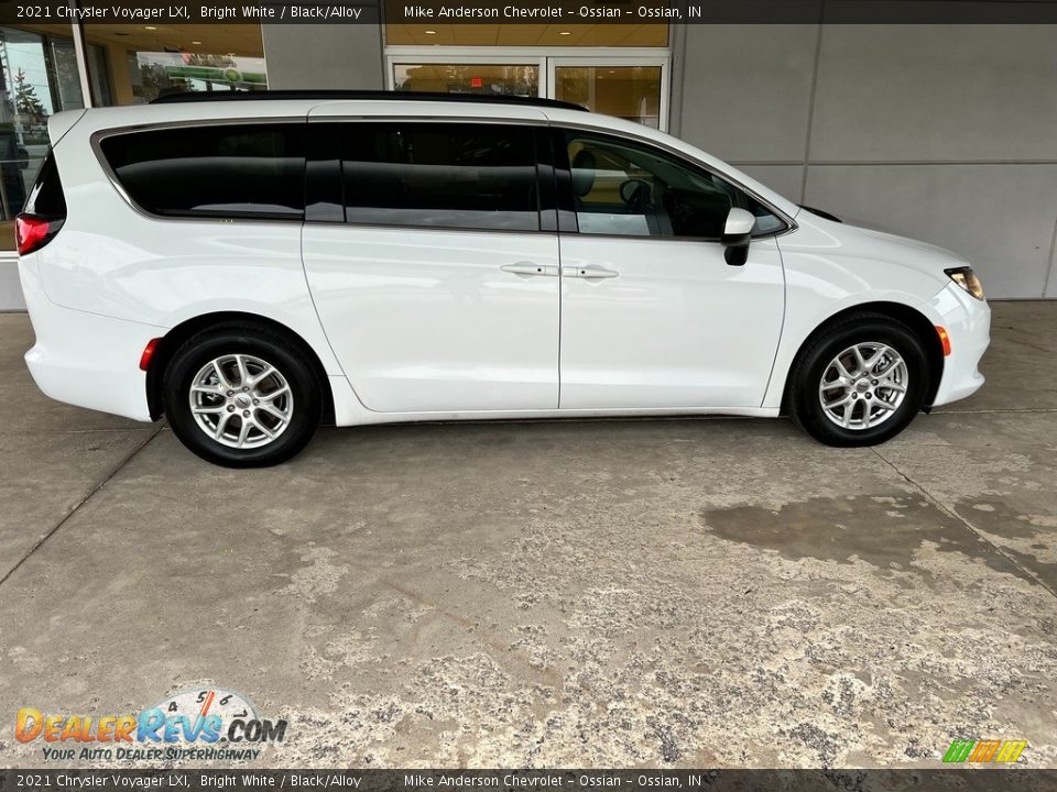 2021 Chrysler Voyager LXI Bright White / Black/Alloy Photo #5