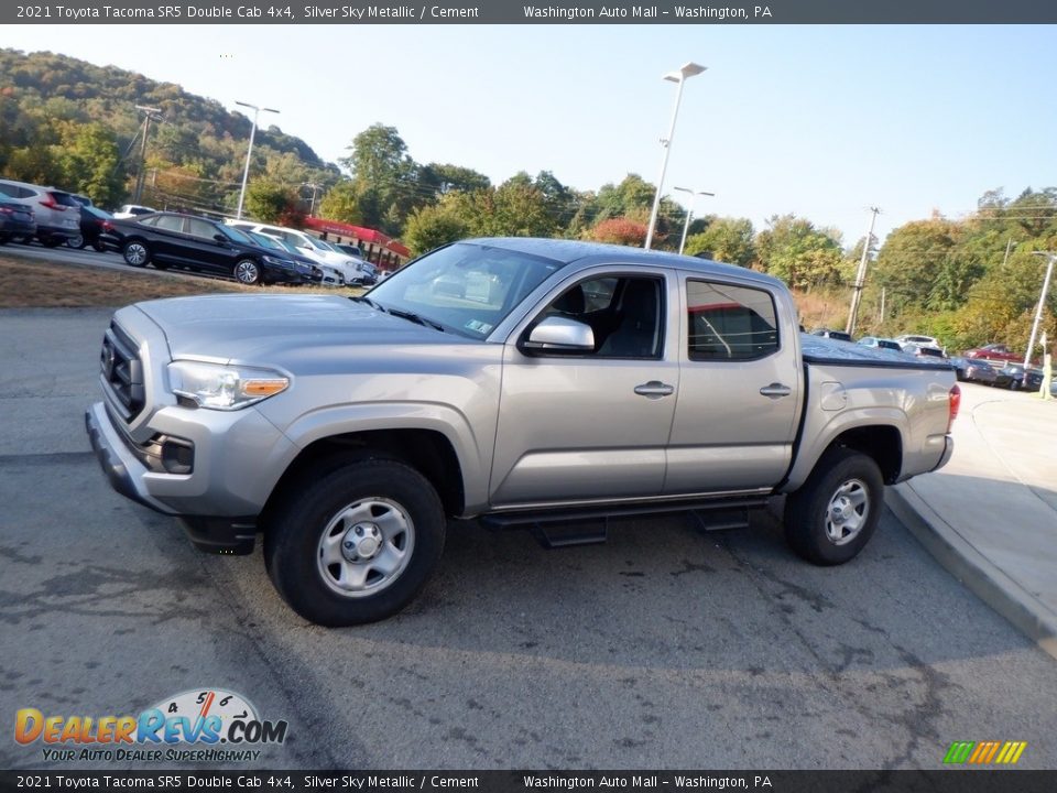 2021 Toyota Tacoma SR5 Double Cab 4x4 Silver Sky Metallic / Cement Photo #8