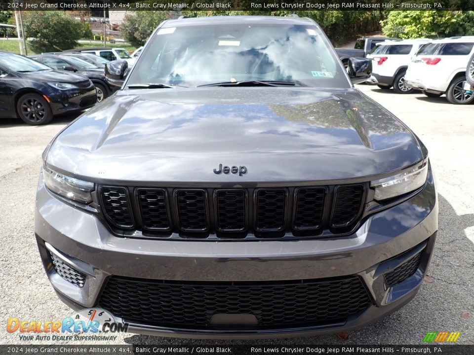 Baltic Gray Metallic 2024 Jeep Grand Cherokee Altitude X 4x4 Photo #9