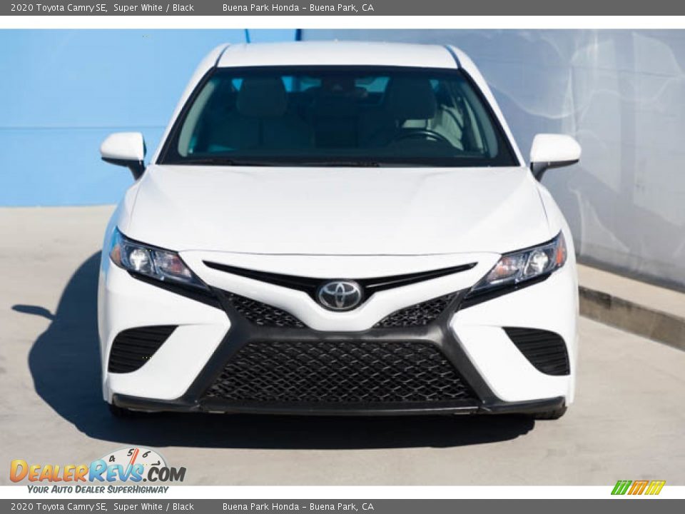 2020 Toyota Camry SE Super White / Black Photo #7