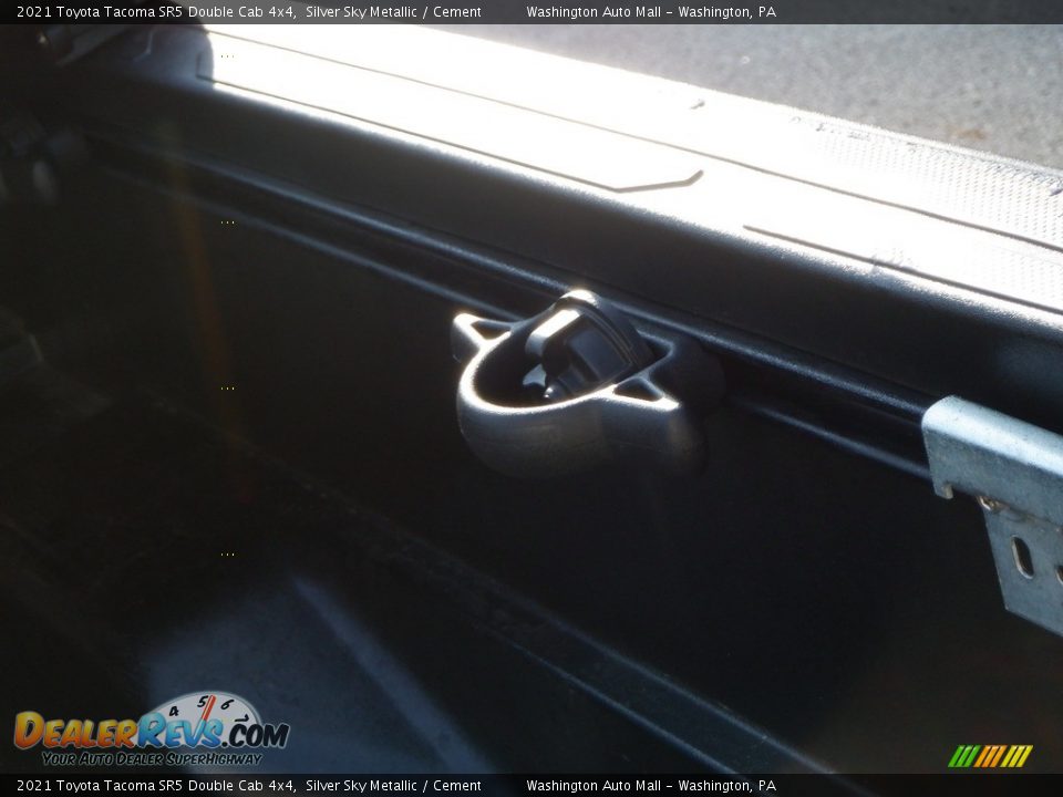 2021 Toyota Tacoma SR5 Double Cab 4x4 Silver Sky Metallic / Cement Photo #16